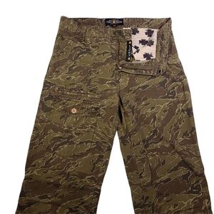𝅺lucky BRAND Camo Pants Green Distressed Clover Leaf Kid's Girl's Size 16